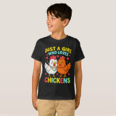 Just A Girl Who Loves Chickens Cute Chicken Lover Tシャツ (正面フル)