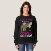 Just A Girl Who Loves Cows And Donkeys Farm Animal スウェットシャツ (正面フル)
