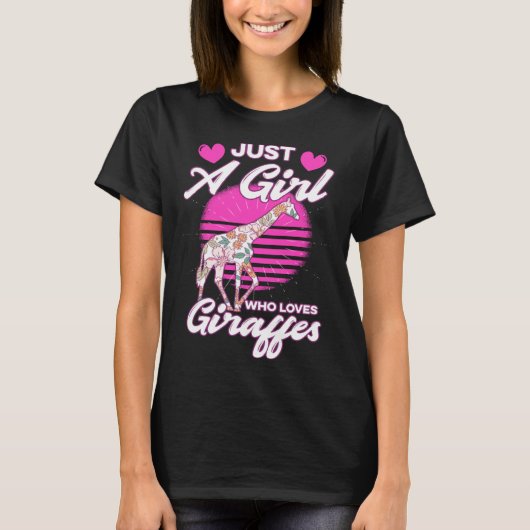Just A Girl Who Loves Giraffes Tシャツ (正面)