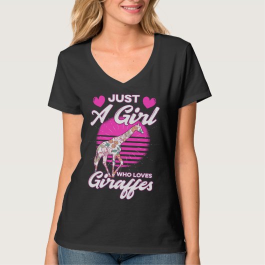 Just A Girl Who Loves Giraffes Tシャツ (正面)