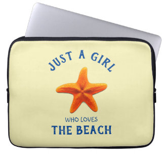 Just a girl who loves Theビーチ ラップトップスリーブ