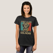 Just A Kid Who Loves Goldens Retro Golden Retrieve Tシャツ (正面フル)