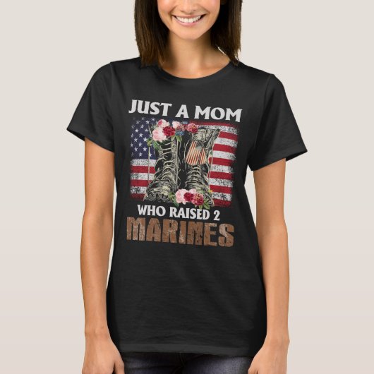 Just A Mom Who Raised Marines American Flag Gifts Tシャツ (正面)