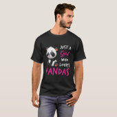 Just A Who Loves Pandas Loves Pandas Tシャツ (正面フル)