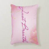 Just Breathe - Pink Serenity Gift アクセントクッション (正面(垂直))