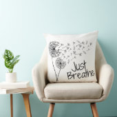 Just Breeze装飾用クッションby Posh Little Finds クッション (椅子)