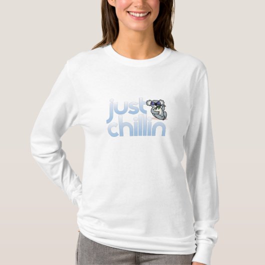 Just Chillin Tシャツ (正面)