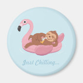 Just Chilling Sloth Pink Flamingo Float Magnet マグネット (正面)
