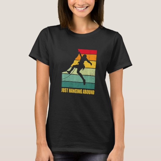 Just Hanging Around Graphic Bouldering Boulder Cli Tシャツ (正面)
