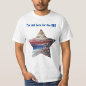 Just Here for the BBQ Tシャツ (正面)
