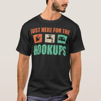 Just Here For The Hookups Motorhome Camping Rv Tシャツ