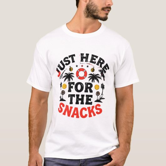 Just Here for the Snacks: The Only Social Commitme Tシャツ (正面)