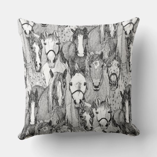 just horses black white クッション (裏面)