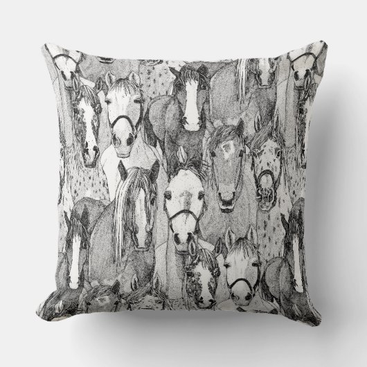 just horses black white クッション (正面)