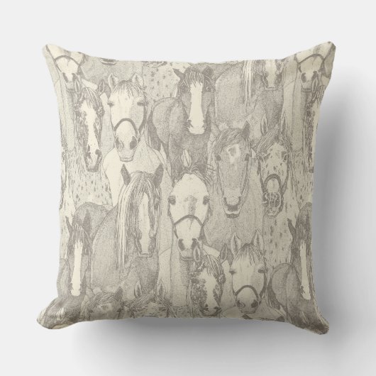 just horses natural pearl クッション (正面)