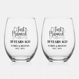 Just Married Any Year Anniversary Personalized ステムなしワイングラス