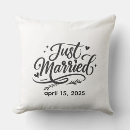 Just Married Decorative Throw Pillow with Wedding  クッション