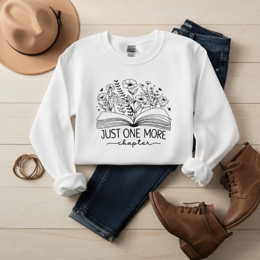 Just One More Chapter Book Lover Floral Reading  トライブレンドＴシャツ
