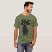 Just One More Gamer Skeleton | Gaming Dark Humor Tシャツ (正面フル)