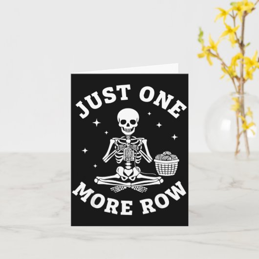 Just One More Row Crochet Skeleton Crocheting Knit カード (黄色い花)
