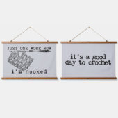 Just One More Row I'm Hooked Crochet Hook and Yarn 吊り下げ型タペストリー (ダブル)