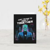 Just Trying To Keep It Together Shirt Halloween Fr カード (黄色い花)