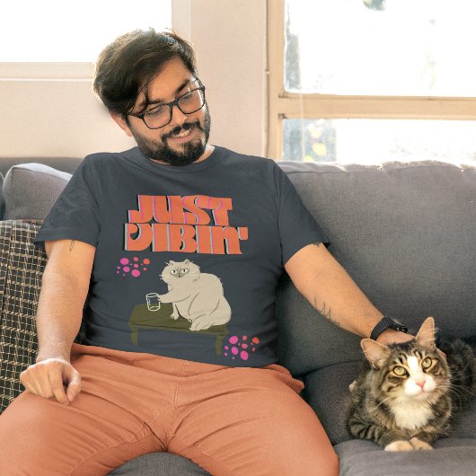 Just Vibin（猫） Tシャツ