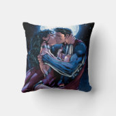 Justice League #12 Wonder Woman & Superman Kiss クッション (裏面)