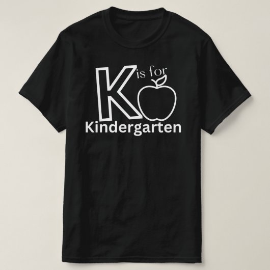 Kは幼稚園、幼稚園の先生、親切 Tシャツ (デザイン正面)