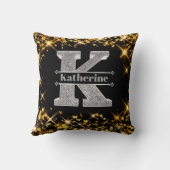 Kイニシャルパーソナライズされたシルバーモノグラムあなたの名前 クッション (裏面)