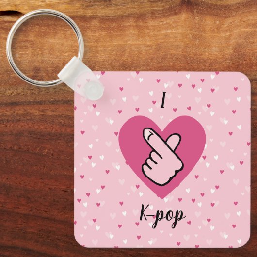 Kピンクフィンガーポップ・アートのハートピンクブラックが大好き キーホルダー (正面)