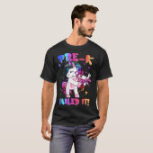 K前は学校の最後の日にUnicorn Happyと叫んだ Tシャツ (正面フル)