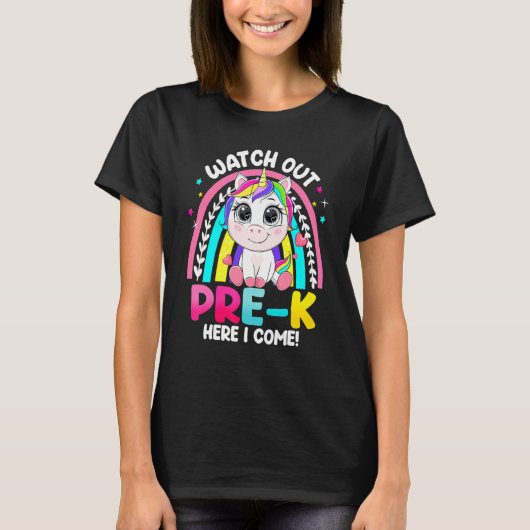 K前を見て私は可愛い来ユニコーン子供を戻す Tシャツ (正面)