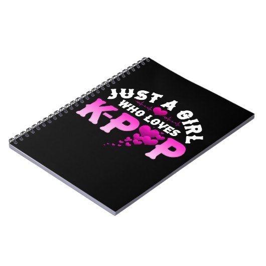 K指ハートKPopを愛すポップ・アートのる女の子 ノートブック (左側)
