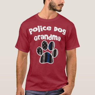 K9警察おばあちゃん警察犬おばあちゃん保安官 Tシャツ
