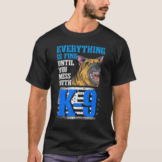 K9警察官・警察犬 Tシャツ (正面)