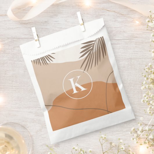 K -イニシャルモノグラムレターK抽象デザイン フェイバーバッグ (クリップ留めされた状態)