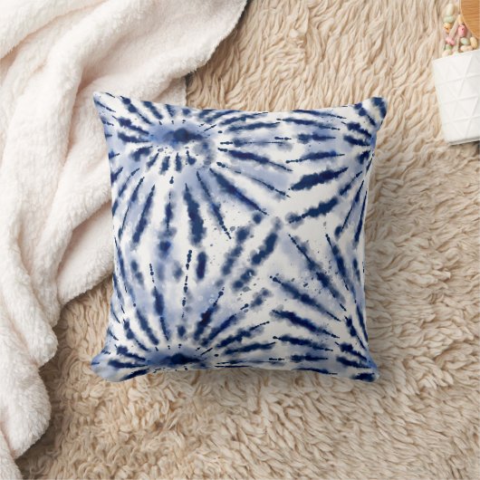 “Kaleidoscope Dreams Cushion” クッション (ブランケット)