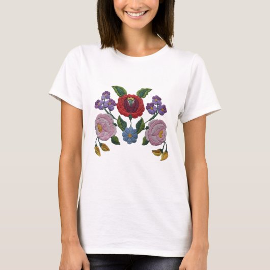 Kalocsaiの花柄パターン Tシャツ (正面)