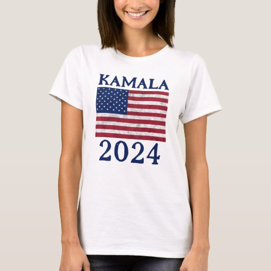 KAMALA 2024アメリカ国旗のヴィンテージブルー民主党員文字 Tシャツ (正面)