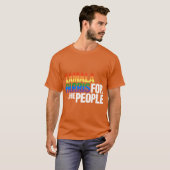 Kamala 2026 Sticker LGBTQ Kamala For the People 20 Tシャツ (正面フル)