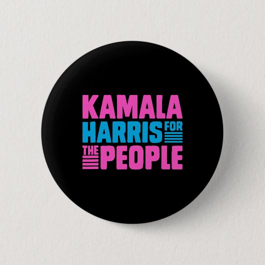 Kamala For All People Sagon Tee 缶バッジ (正面)