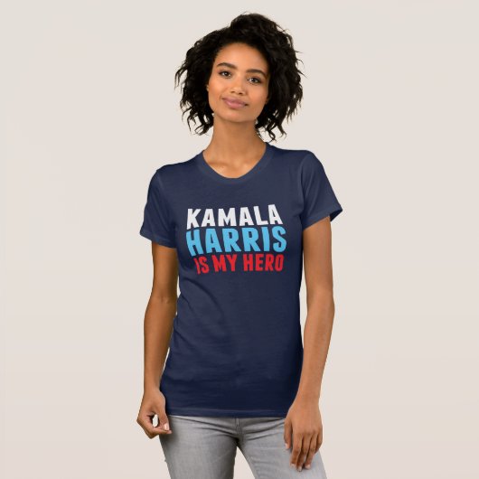 Kamala Harrisは私のヒーロー、ブルーウィメンズ Tシャツ (正面フル)