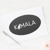 Kamala Harrisキャットレディ、キャットレディースKamalaを愛する 楕円形シール (封筒)