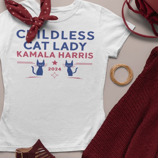 Kamala Harris子どものいない猫レディースTシャツ Tシャツ