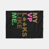 Kamala Harris社長My VpはMelaniに似ている フリースブランケット (正面(横))