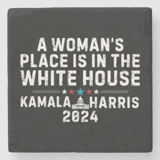 Kamala Harris 2024 – 女性の場所はウィットにある ストーンコースター