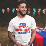 Kamala Harris Elephantの共和党 Tシャツ<br><div class="desc">赤と青の共和党ゾウとカマラハリスTシャツの共和党員。2024年の選挙でカマラ大統領に保守党が投票した。</div>