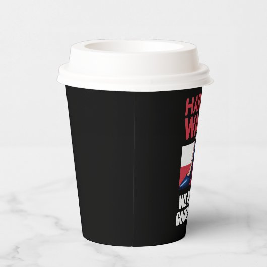 Kamala Harris Heel Stepping On Red MAGA Hat 紙コップ (右)