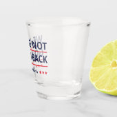 Kamala Harris - IIに戻らない ショットグラス (右)